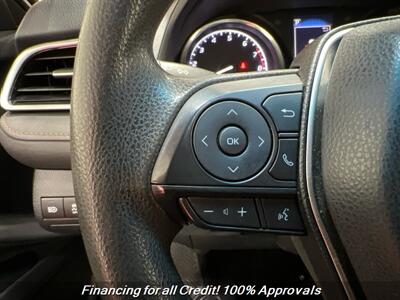 2018 Toyota Camry LE   - Photo 35 - Temple Hills, MD 20748