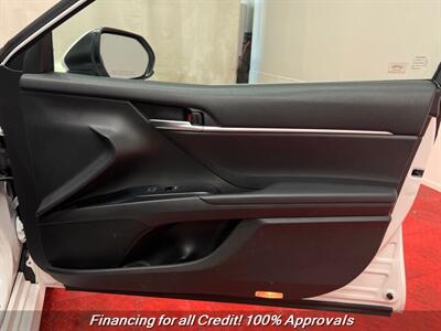 2018 Toyota Camry LE   - Photo 24 - Temple Hills, MD 20748