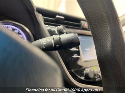 2018 Toyota Camry LE   - Photo 34 - Temple Hills, MD 20748