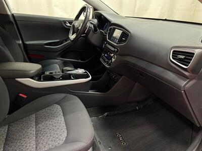 2019 Hyundai IONIQ Electric   - Photo 29 - Temple Hills, MD 20748