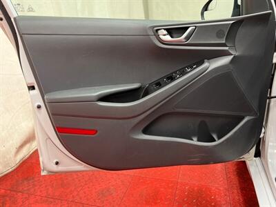 2019 Hyundai IONIQ Electric   - Photo 17 - Temple Hills, MD 20748