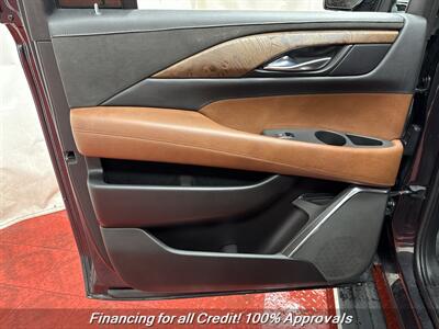 2015 Cadillac Escalade ESV Premium   - Photo 15 - Temple Hills, MD 20748