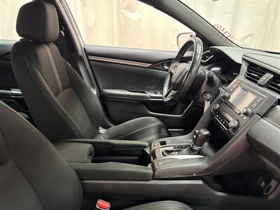 2019 Honda Civic Sport   - Photo 27 - Temple Hills, MD 20748