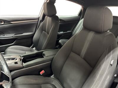 2019 Honda Civic Sport   - Photo 16 - Temple Hills, MD 20748