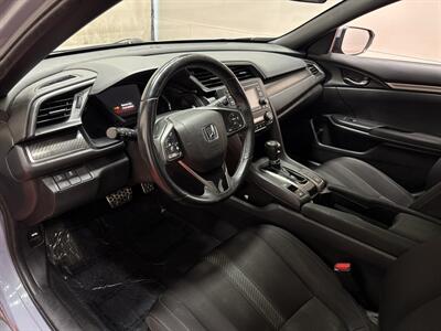 2019 Honda Civic Sport   - Photo 14 - Temple Hills, MD 20748