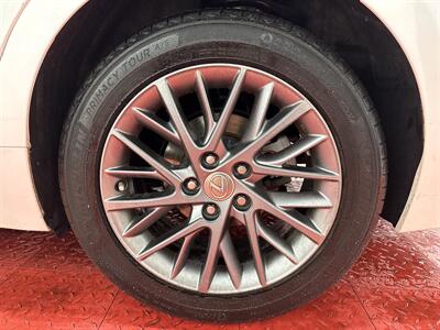 2018 Lexus ES   - Photo 8 - Temple Hills, MD 20748