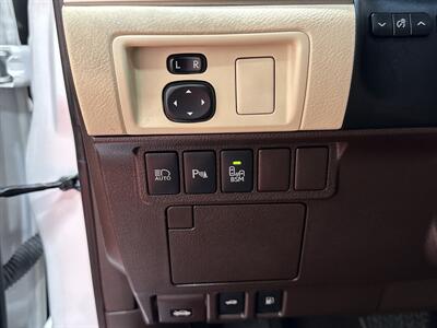 2018 Lexus ES   - Photo 35 - Temple Hills, MD 20748