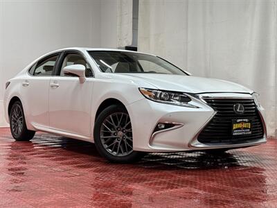 2018 Lexus ES   - Photo 5 - Temple Hills, MD 20748