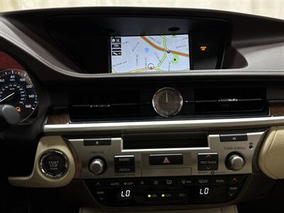 2018 Lexus ES   - Photo 40 - Temple Hills, MD 20748