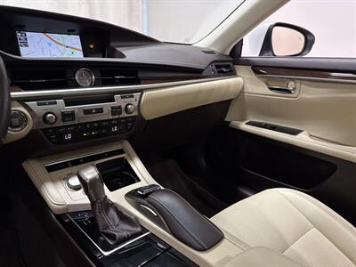 2018 Lexus ES   - Photo 38 - Temple Hills, MD 20748