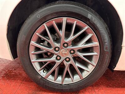 2018 Lexus ES   - Photo 11 - Temple Hills, MD 20748