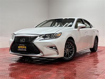 2018 Lexus ES Sedan