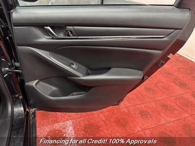 2020 Honda Accord Sport   - Photo 21 - Temple Hills, MD 20748