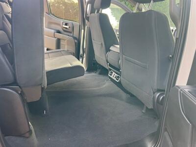 2019 Chevrolet Silverado 1500 LT   - Photo 8 - Santa Ana, CA 92707