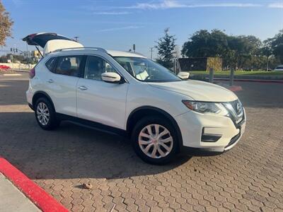 2017 Nissan Rogue S   - Photo 2 - Santa Ana, CA 92707