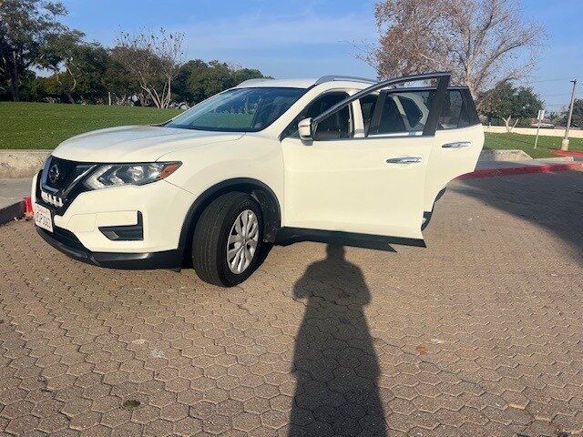 2017 Nissan Rogue S   - Photo 1 - Santa Ana, CA 92707