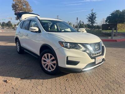 2017 Nissan Rogue S   - Photo 7 - Santa Ana, CA 92707