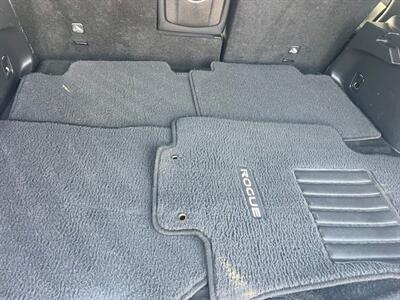 2017 Nissan Rogue S   - Photo 5 - Santa Ana, CA 92707