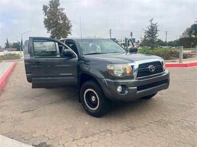 2011 Toyota Tacoma PreRunner V6   - Photo 3 - Santa Ana, CA 92707
