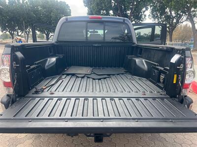 2011 Toyota Tacoma PreRunner V6   - Photo 7 - Santa Ana, CA 92707