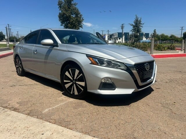 2021 Nissan Altima 2.5 SV  