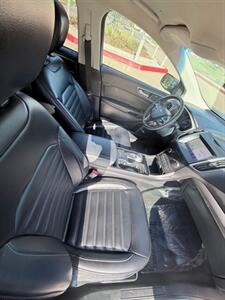 2020 Ford Edge SEL - Photo 10 - Santa Ana, CA 92707