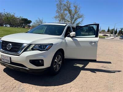 2017 Nissan Pathfinder SL   - Photo 3 - Santa Ana, CA 92707