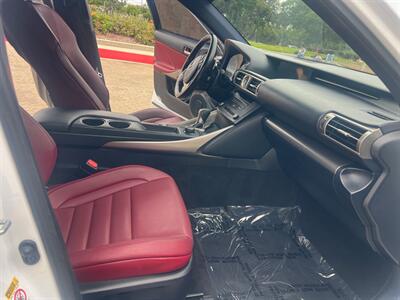 2016 Lexus IS 200t   - Photo 10 - Santa Ana, CA 92707