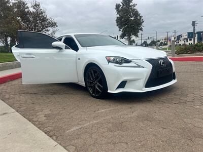 2016 Lexus IS 200t   - Photo 5 - Santa Ana, CA 92707
