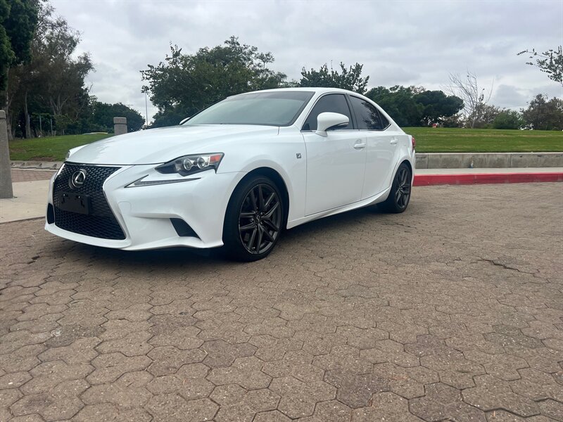 2016 Lexus IS 200t  