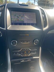 2020 Ford Edge SEL - Photo 10 - Santa Ana, CA 92707