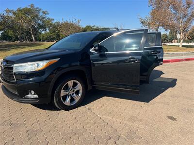 2015 Toyota Highlander Limited Platinum   - Photo 2 - Santa Ana, CA 92707