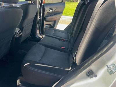2017 Nissan Rogue SV - Photo 8 - Santa Ana, CA 92707