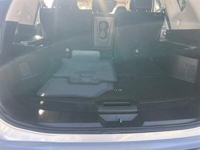 2017 Nissan Rogue SV - Photo 9 - Santa Ana, CA 92707