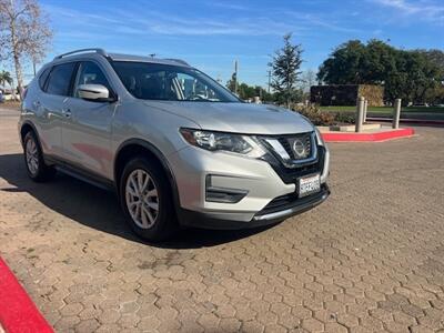 2017 Nissan Rogue SV - Photo 3 - Santa Ana, CA 92707