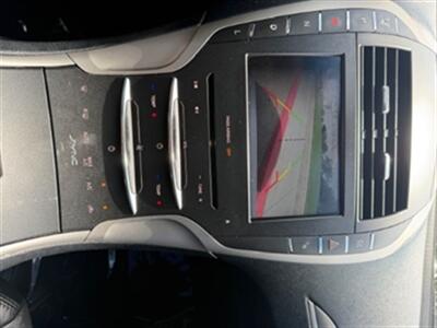 2016 Lincoln MKZ Hybrid   - Photo 11 - Santa Ana, CA 92707