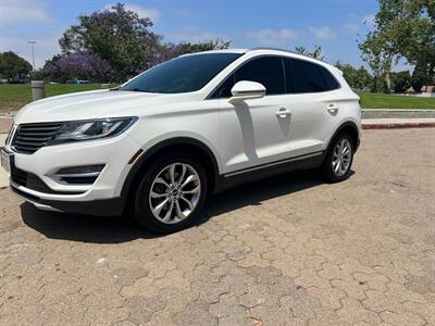 2017 Lincoln MKC Select   - Photo 2 - Santa Ana, CA 92707