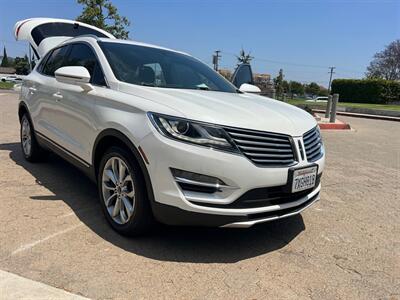 2017 Lincoln MKC Select   - Photo 3 - Santa Ana, CA 92707