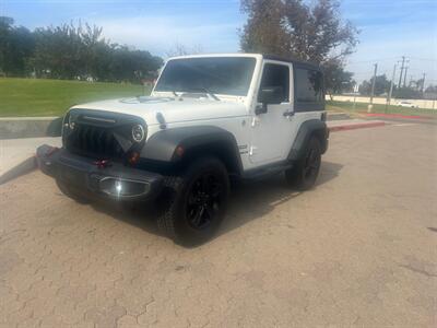 2010 Jeep Wrangler   - Photo 3 - Santa Ana, CA 92707