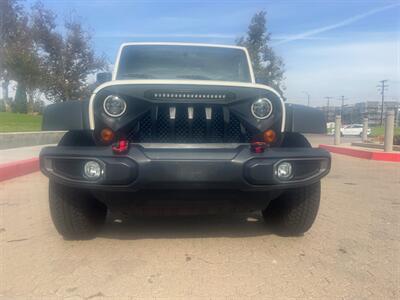 2010 Jeep Wrangler   - Photo 2 - Santa Ana, CA 92707