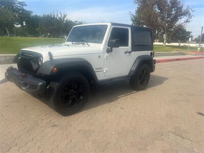 2010 Jeep Wrangler   - Photo 4 - Santa Ana, CA 92707