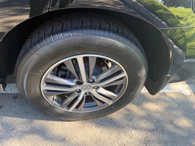 2017 INFINITI QX60   - Photo 8 - Santa Ana, CA 92707