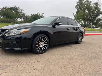 2016 Nissan Altima 3.5 SR   - Photo 1 - Santa Ana, CA 92707