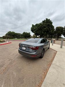 2021 Volkswagen Jetta SE   - Photo 7 - Santa Ana, CA 92707