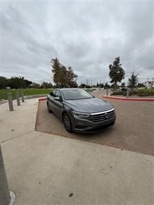 2021 Volkswagen Jetta SE   - Photo 6 - Santa Ana, CA 92707
