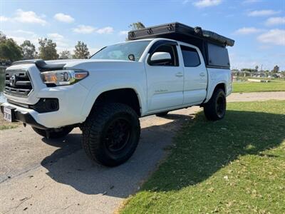 2016 Toyota Tacoma SR5 V6 - Photo 2 - Santa Ana, CA 92707