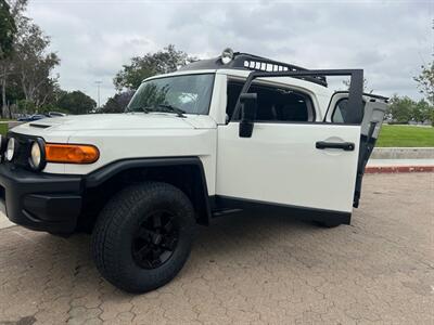 2008 Toyota FJ Cruiser   - Photo 9 - Santa Ana, CA 92707