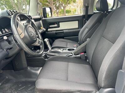 2008 Toyota FJ Cruiser   - Photo 11 - Santa Ana, CA 92707