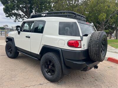 2008 Toyota FJ Cruiser   - Photo 8 - Santa Ana, CA 92707