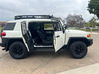 2008 Toyota FJ Cruiser   - Photo 6 - Santa Ana, CA 92707